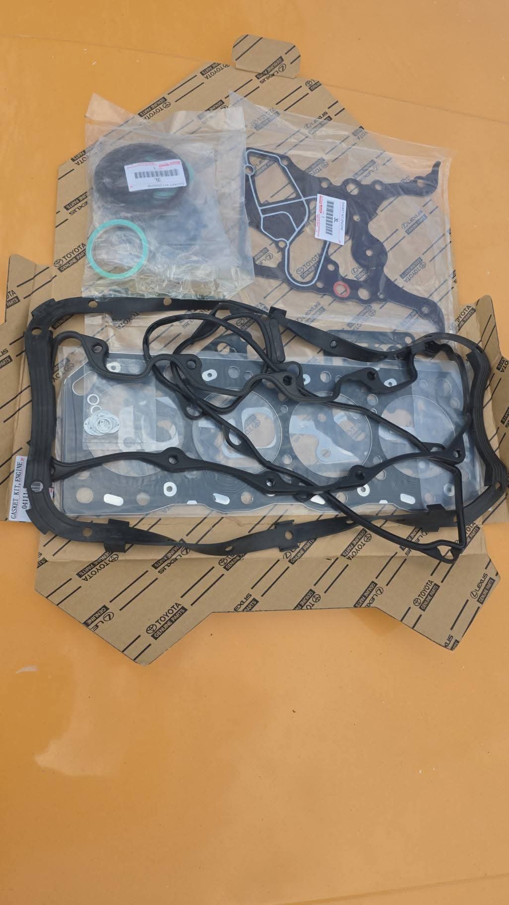 Toyota 3L diesel full engine gasket kit ln106 hilux